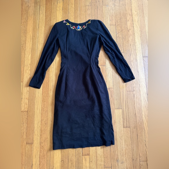 80s Vintage Long Sleeve Gothic Jewel-Trimmed Mini Dress Sz Sm - Picture 4 of 9